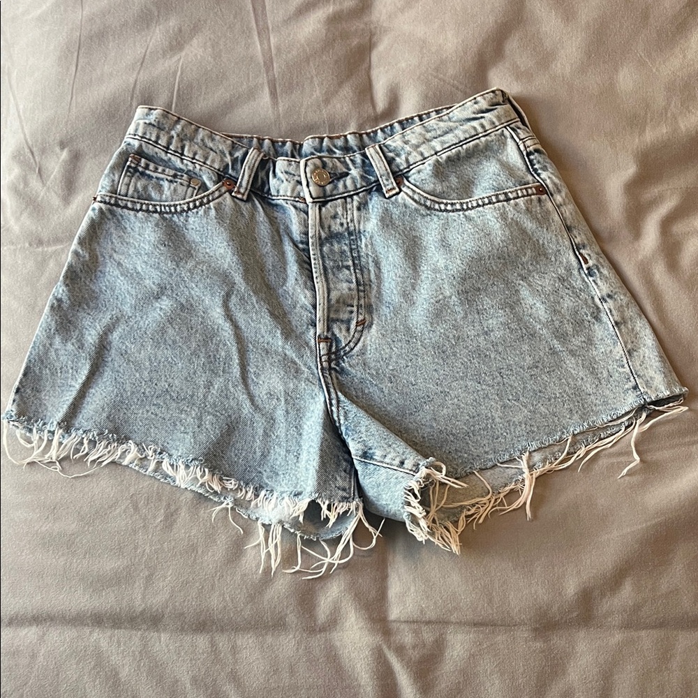 H&M Light Blue Frayed Jean Shorts